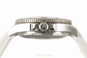 Breitling Superocean automatic A17364
