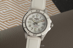 Breitling Superocean automatic A17364