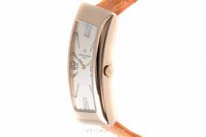Vacheron & Constantin Asymmetric 18 ct red gold quartz Kal. 1202 Ref. 25010