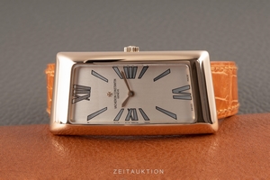 Vacheron & Constantin Asymmetric 18 ct red gold quartz Kal. 1202 Ref. 25010