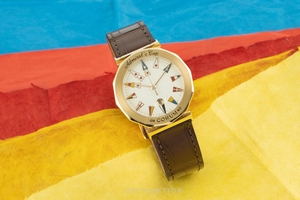 Corum Admirals Cup 18 ct gold quartz Ref. 39.830.56