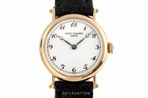 Patek Philippe Calatrava 18 ct gold manual winding Kal. 16250 Ref. 4860