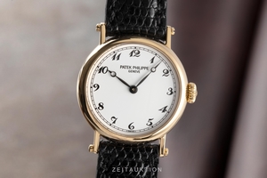 Patek Philippe Calatrava 18 ct gold manual winding Kal. 16250 Ref. 4860