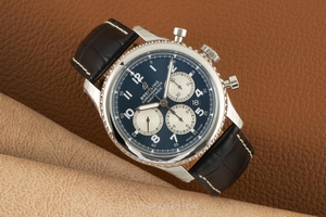 Breitling Navitimer chronograph steel automatic Kal. B01 Ref. AB0117