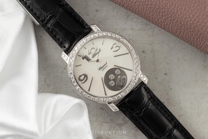 Chopard Happy Diamonds 18 ct white gold quartz Ref. 20/7449