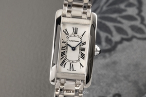 Cartier Tank Americaine 18 ct white gold quartz Kal. 157 Ref. W26019L1, 1713