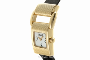 Piaget Protocol 18 ct gold quartz Kal. 57P Ref. 5221