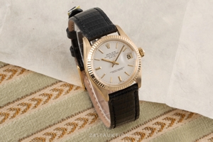 Rolex Lady Date 18 ct gold automatic Kal. 2030 Ref. 6827 VINTAGE