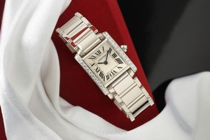 Cartier Tank Francaise 18 ct white gold quartz Kal. 057 Ref. 2403