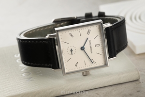 Nomos Tetra steel manual winding Kal. Alpha