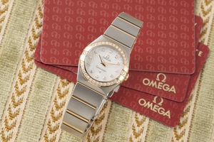 Omega Constellation steel / gold quartz Kal. 1376 Ref. 123.25.24.60.55.002, 895.1001