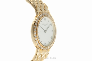 Patek Philippe Calatrava 18 ct gold quartz Kal. E15 Ref. 4820/1