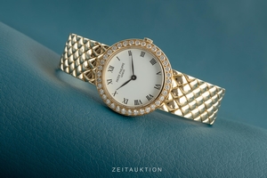 Patek Philippe Calatrava 18 ct gold quartz Kal. E15 Ref. 4820/1