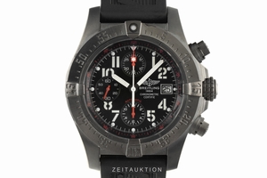 Breitling Avenger Skyland automatic M13380