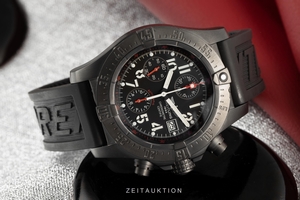 Breitling Avenger Skyland automatic M13380