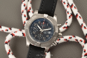 Breitling Avenger chronograph titanium automatic Kal. B13 Ref. E13383