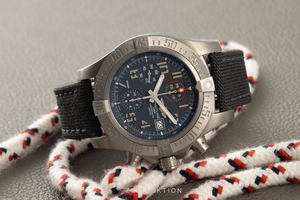 Breitling Avenger chronograph titanium automatic Kal. B13 Ref. E13383