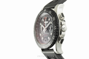 Breitling Skyracer chronograph Steel / rubber automatic Kal. B27 Ref. A27364