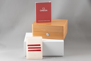 Omega Seamaster ceramic / steel automatic Kal. 8800 Ref. 210.32.42.20.01.001