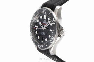 Omega Seamaster ceramic / steel automatic Kal. 8800 Ref. 210.32.42.20.01.001