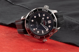 Omega Seamaster ceramic / steel automatic Kal. 8800 Ref. 210.32.42.20.01.001