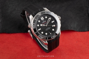 Omega Seamaster ceramic / steel automatic Kal. 8800 Ref. 210.32.42.20.01.001