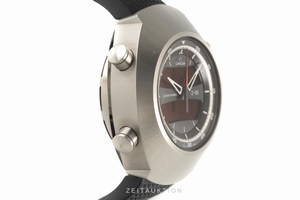 Omega Speedmaster chronograph titanium quartz Kal. 5666 Ref. 325.92.43.79.01.001, 186.2010