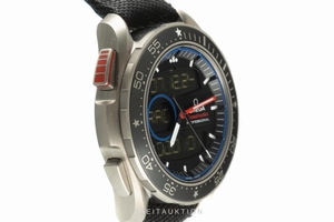 Omega Speedmaster quartz 318.92.45.79.01.001