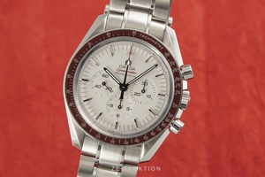 Omega Speedmaster chronograph steel automatic Kal. 1861 Ref. 522.30.42.30.06.001