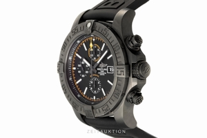 Breitling Super Avenger II automatic M13371