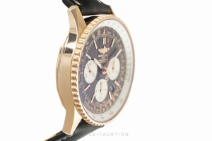 Breitling Navitimer chronograph 18 ct gold automatic Kal. B01 Ref. RB0120
