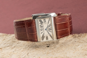 Cartier Tank Divan steel quartz Kal. 690 Ref. 2600