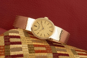 Patek Philippe Ellipse 18 ct gold manual winding Ref. 3351/1