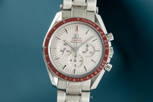 Omega Speedmaster manual winding 522.30.42.30.06.001