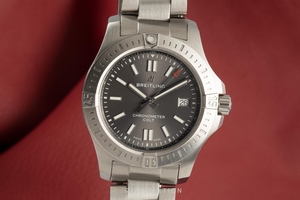 Breitling Colt steel automatic Kal. B17 Ref. A17313