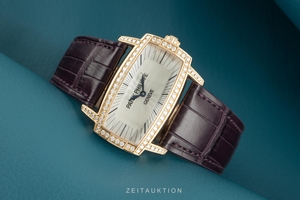 Patek Philippe Gondolo 18 ct red gold quartz Kal. E15 Ref. 4981