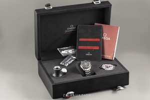 Omega Speedmaster Moonwatch chronograph steel manual winding Kal. 1861 Ref. 311.30.42.30.01.005