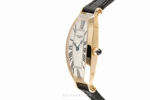 Cartier Tonneau 18 ct gold manual winding Kal. 9770MC Ref. 2671