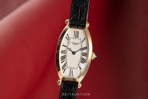 Cartier Tonneau 18 ct gold manual winding Kal. 9770MC Ref. 2671