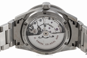 Omega Seamaster titanium automatic Kal. 8400 Ref. 233.90.41.21.03.001