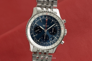 Breitling Navitimer 01 chronograph steel automatic Kal. B01 Ref. AB0121