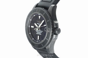Breitling Superocean automatic M17364