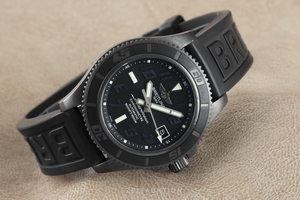 Breitling Superocean automatic M17364