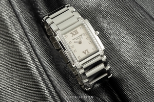 Patek Philippe Twenty 4  steel quartz Kal. E15 Ref. 4910/10