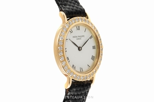 Patek Philippe Calatrava 18 ct gold quartz Kal. E15 Ref. 4820