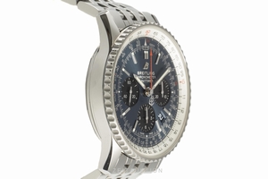Breitling Navitimer 01 chronograph steel automatic Kal. B01 Ref. AB0121