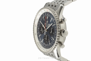Breitling Navitimer 01 chronograph steel automatic Kal. B01 Ref. AB0121