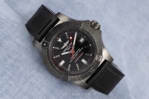 Breitling Avenger Seawolf automatic M17330