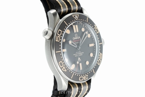 Omega Seamaster titanium automatic Kal. 8806 Ref. 210.92.42.20.01.001