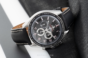 Omega Speedmaster chronograph steel automatic Kal. 3313 Ref. 321.30.44.50.01.001